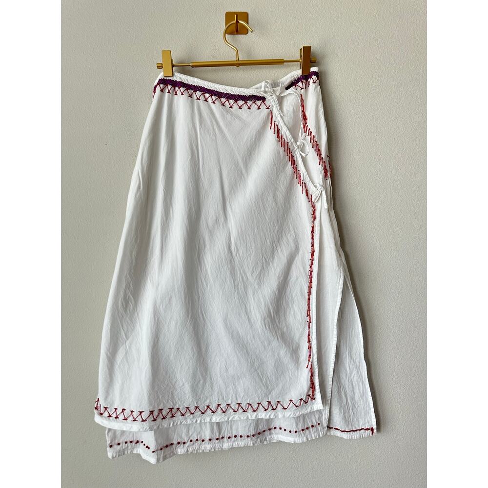 Vintage Y2K Faux White Beaded Wrap Skirt Boho Artisian Festival Cotton Midi  9